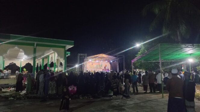 
 Peringatan Isro Mi’raj, Masjid Nurul Iman Dipenuhi Jamaah dan Tutup Acara dengan Doa