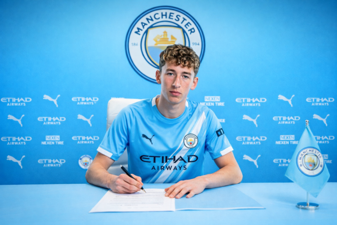 
 Manchester City Resmi Amankan Keir McMeekin