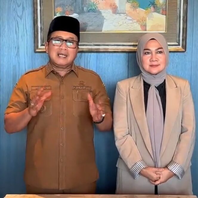 
 Malam Tahun Baru Penuh Makna: Kubu Raya Resmikan Landmark Baru Sambil Galang Donasi Ratusan Juta untuk Korban Bencana Sumatra