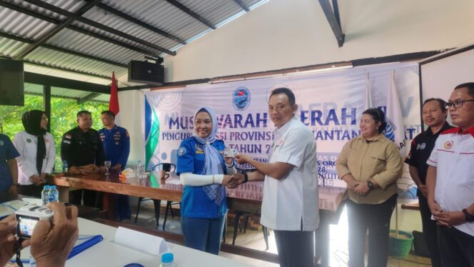 
 KONI Kalbar Apresiasi Langkah Prestasi dan Sport Tourism POSSI di Musprov IV