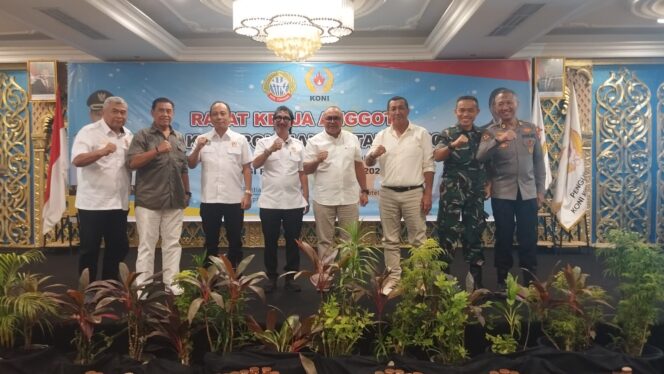 
 Sekum KONI Kalbar Mendorong Konsolidasi Organisasi Berkelanjutan di Raker KONI Pontianak