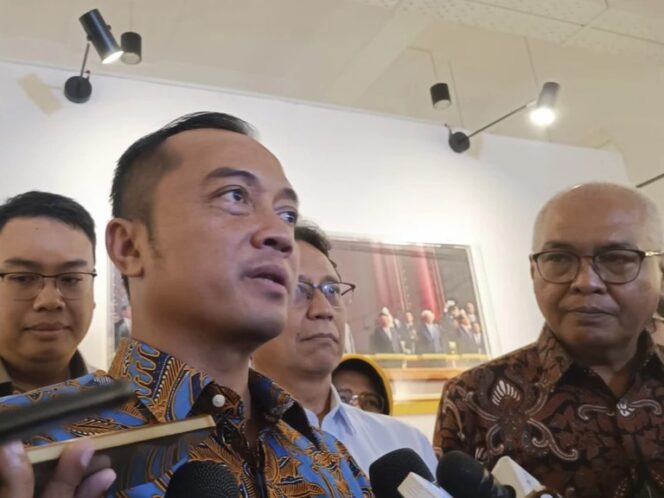 
 Presiden Prabowo Minta Pembatasan Game Online Bermuatan Kekerasan Usai Insiden di SMAN 72 Jakarta